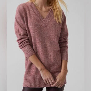 Athleta Vital V Wool & Cashmere Sweater in Decadent Red Heather - Size Small